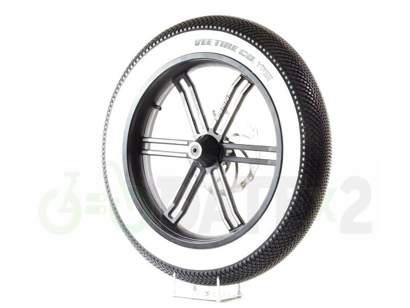 DATE VEEx4 SPEEDSTER ARAMID BELT, iespējams, ir pasaulē vieglākās pret caurduršanu izturīgākās 20x4 VEE pilsētas riepas.