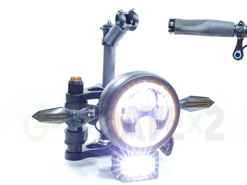 DATE FLx3 front light with fluid turn signals, loud horn and 65W dual USB A+C fast phone charger