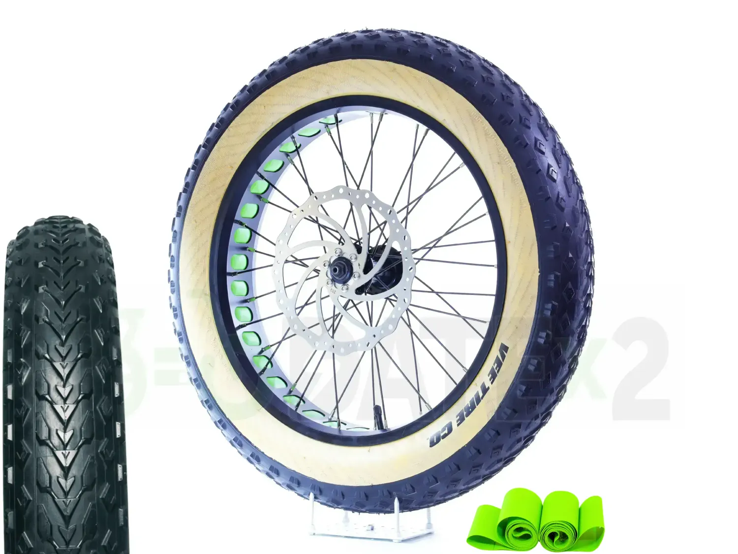 DATUM VEEx2-TAN Mission Command rjave stene 204 najboljše terenske pnevmatike Vee na svetu (ZELEN trak za platišča), Vrsta enote: 𝐱𝟏 one tire, Model pnevmatike: 𝐕𝐄𝐄𝐱𝟐-𝐌𝐈𝐒𝐒𝐈𝐎𝐍-𝐂𝐎𝐌𝐌𝐀𝐍𝐃-𝐓𝐀𝐍 All Terrain, Trak za platišča: 𝐆𝐑𝐄𝐄𝐍, Aktivna zaščita pred predrto pnevmatiko: Not Included, Orodja za pnevmatike: Not Included, Zračnice: Not Included