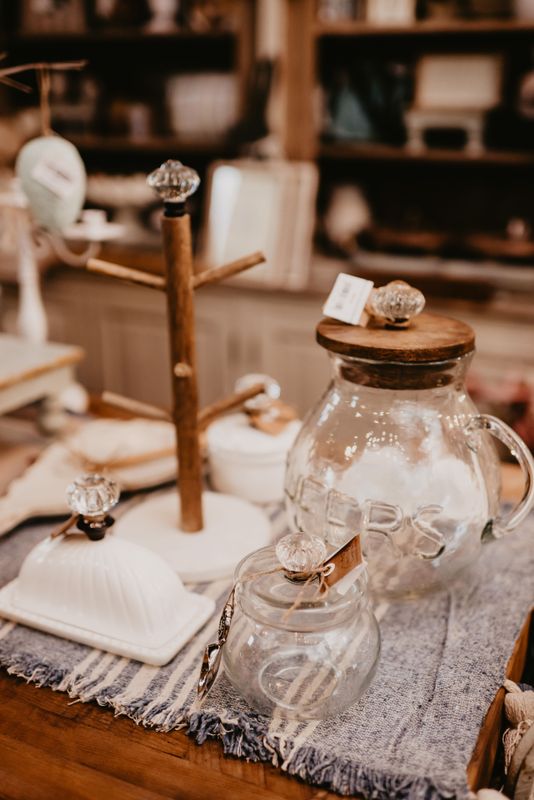 Kitchen & Entertaining