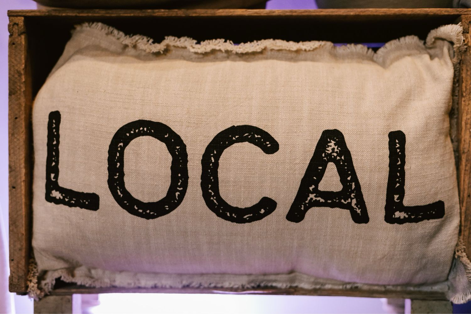 Local Pillow