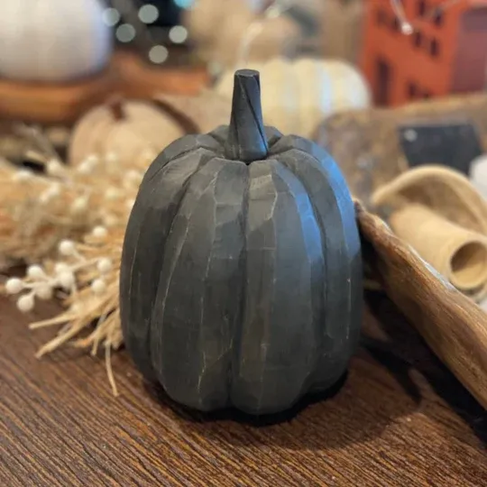 Fall HWN Lg Black 3D Carved Pumpkin