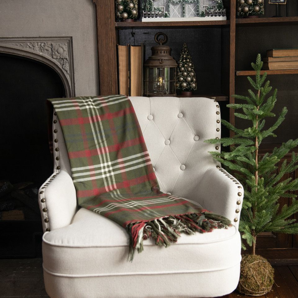 Xmas Throw Green, Red, & White Plaid