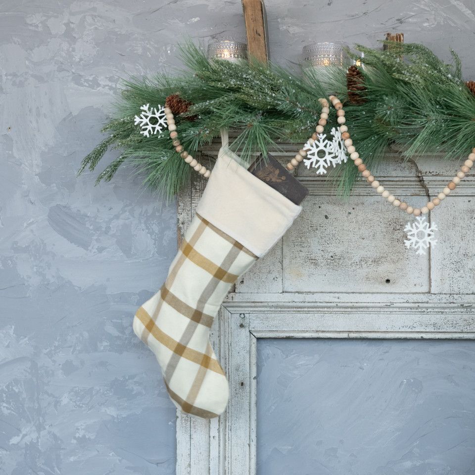 Xmas Cream Plaid Stocking