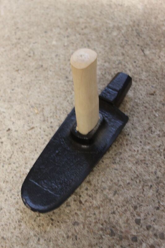 Pflasterhammer mit Eschenstiel Pflasterhammer mit Eschenstiel