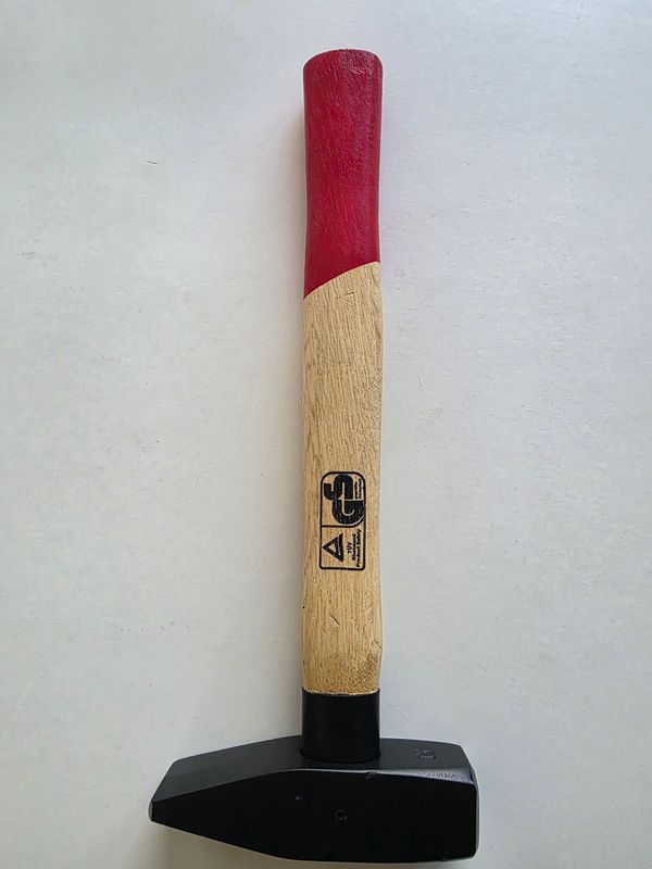 Schlosserhammer mit Eschenstiel und Stielschutzhülse 1000g