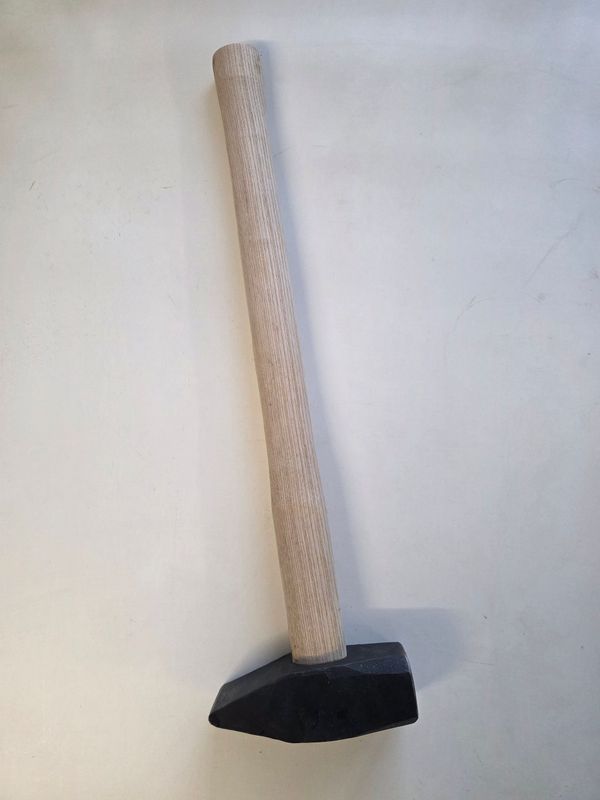 Vorschlaghammer mit Eschenstiel