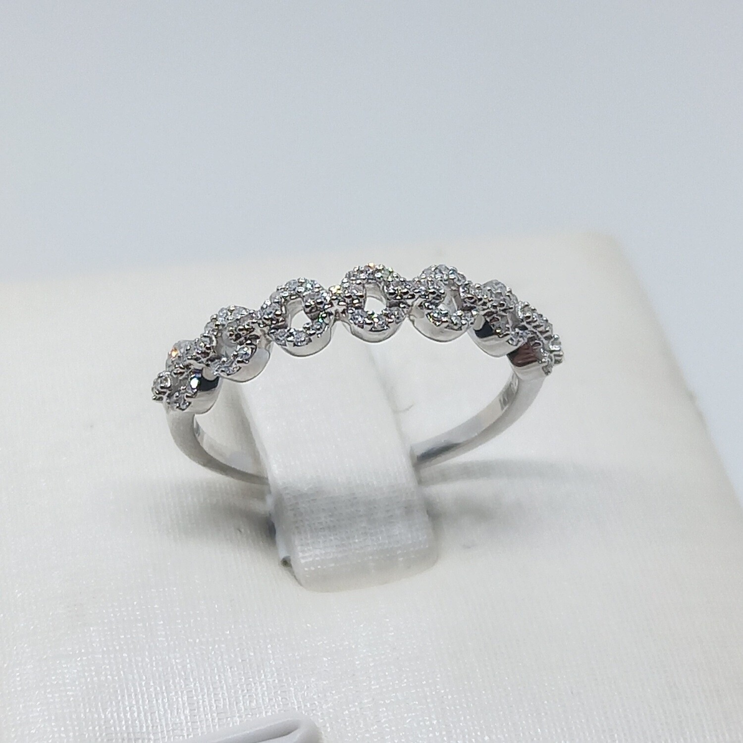 Anillo Diamantes en Oro Blanco 14k