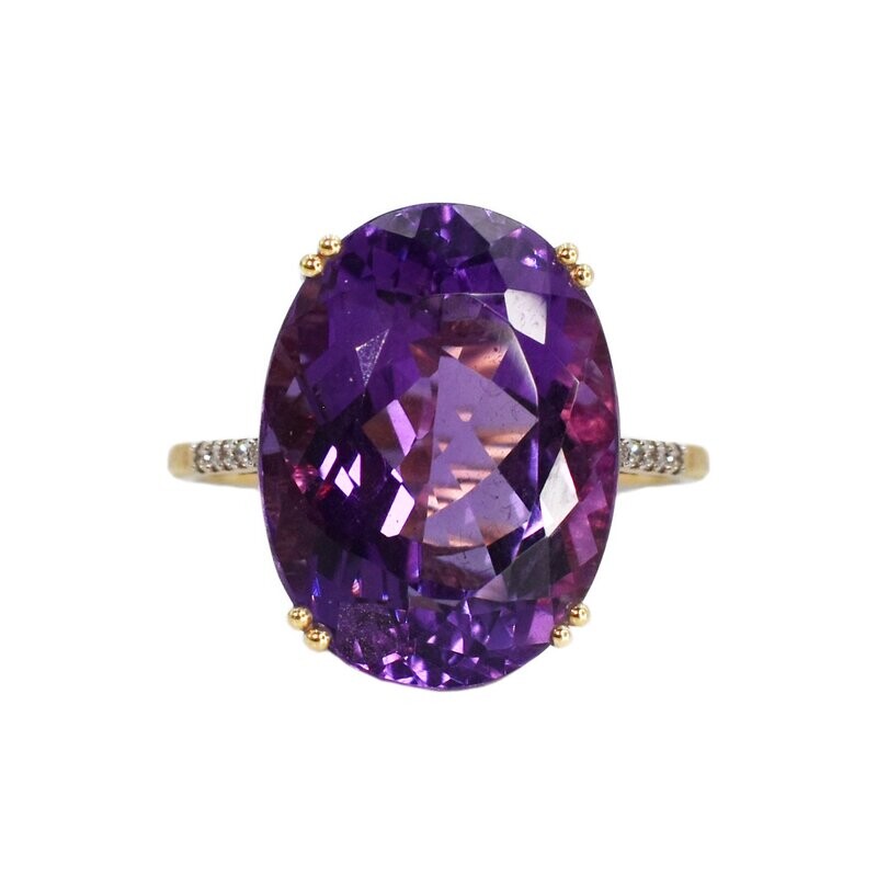 Anillo Amatista y Diamantes