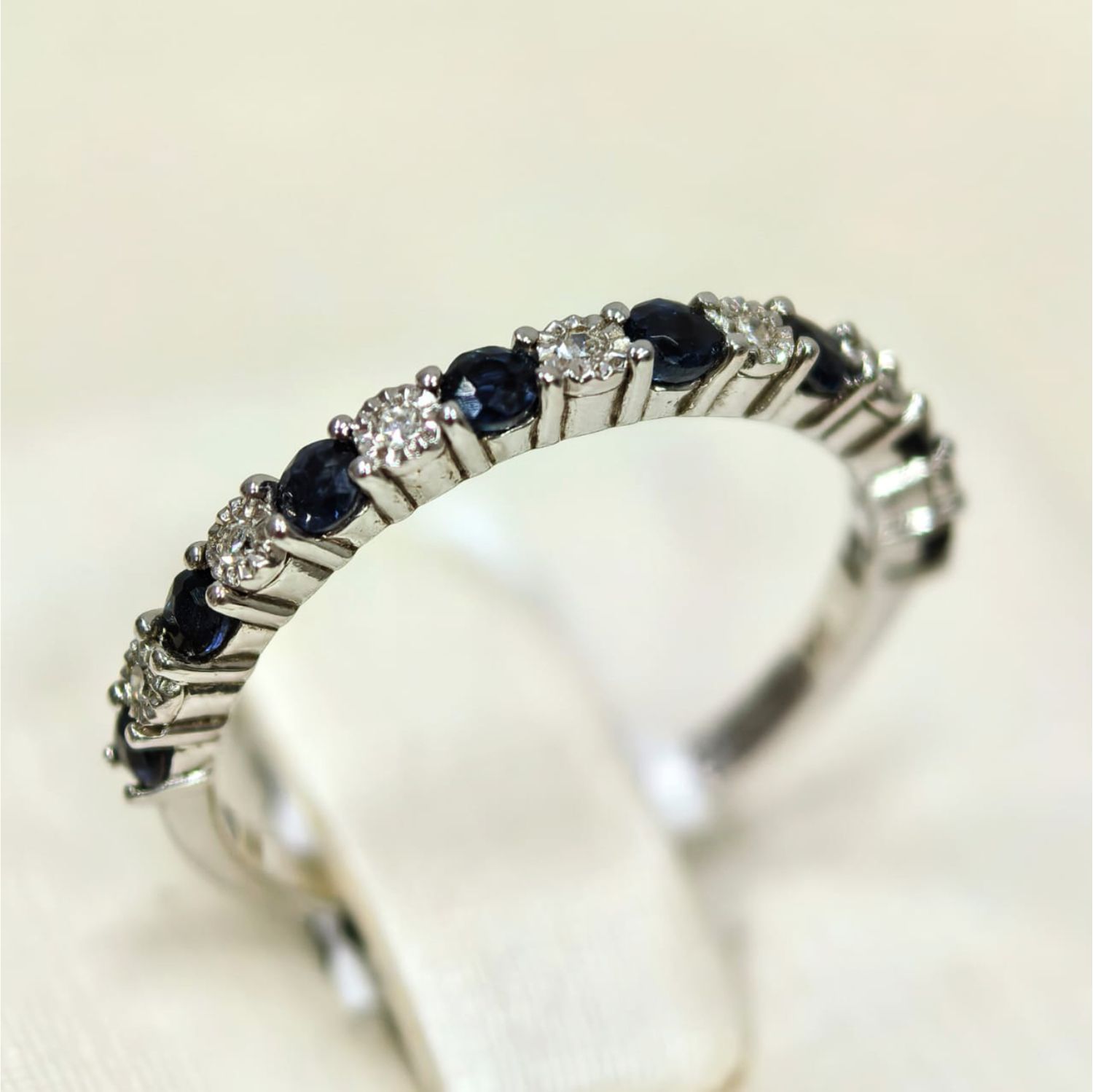 Anillo Zafiros y Diamantes
