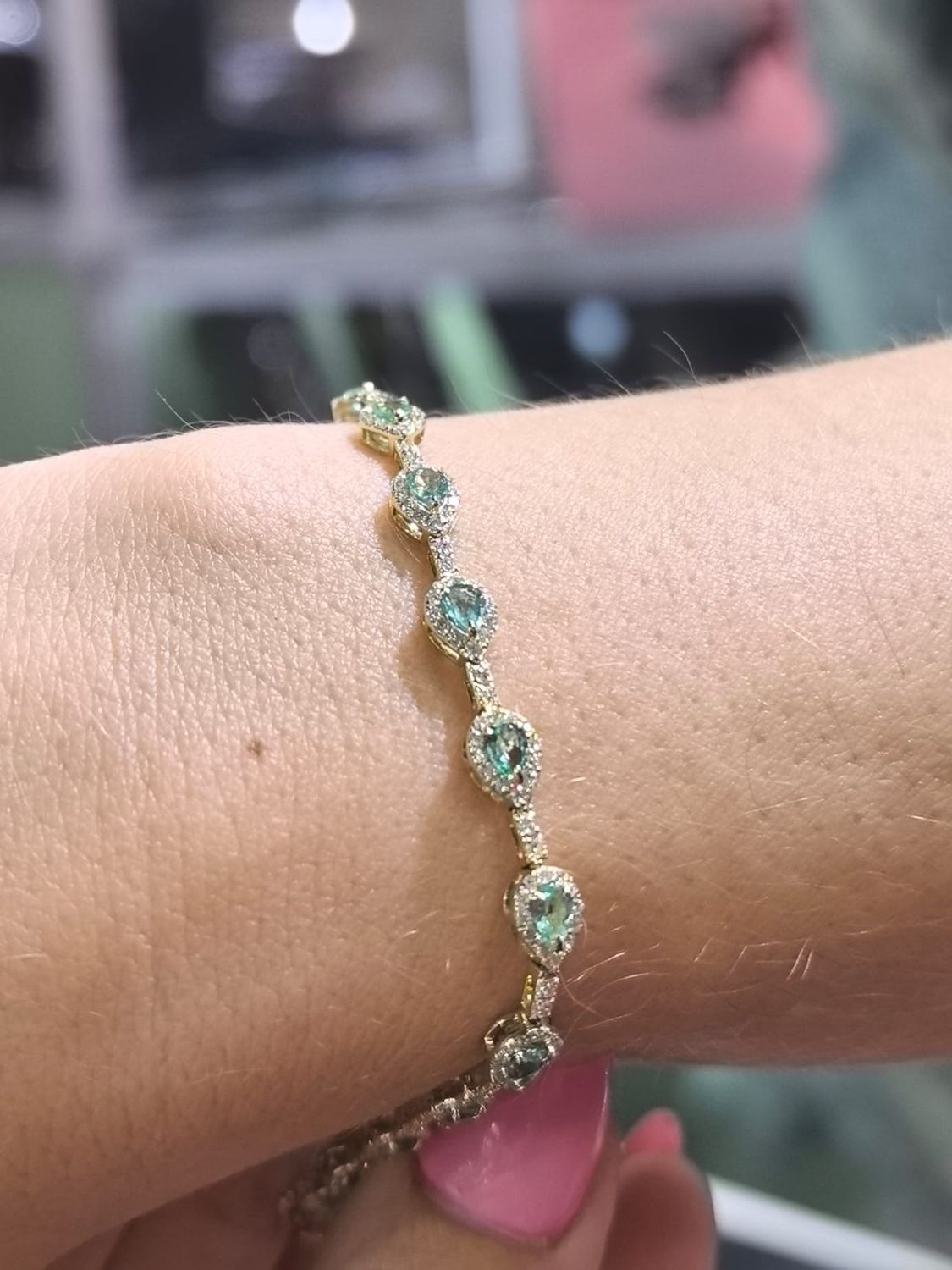 ​Pulsera Esmeraldas Menta y Diamantes