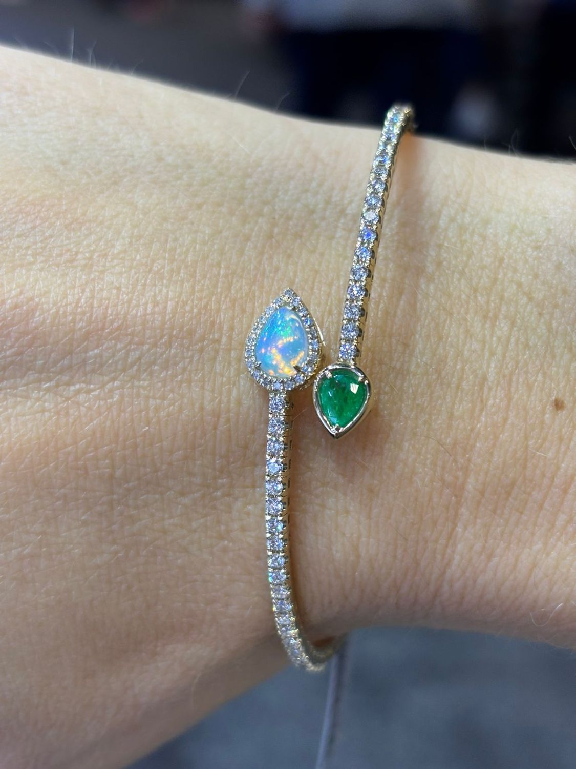 ​Pulsera Opalo y Esmeralda
