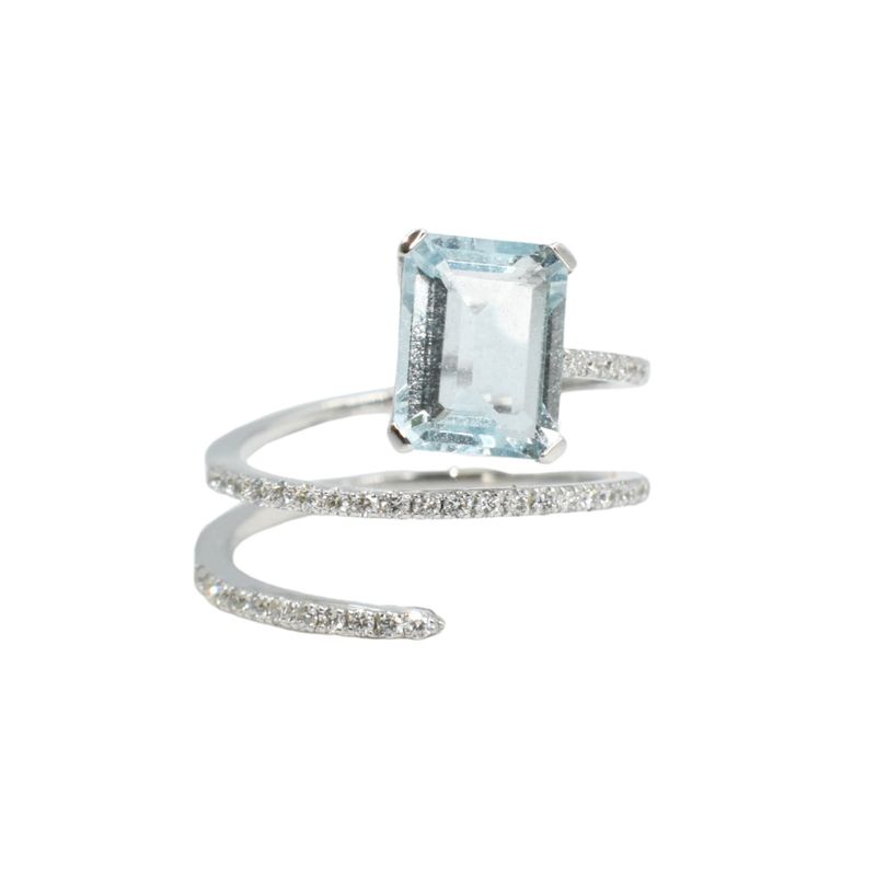 ​Anillo Aguamarina y Diamantes