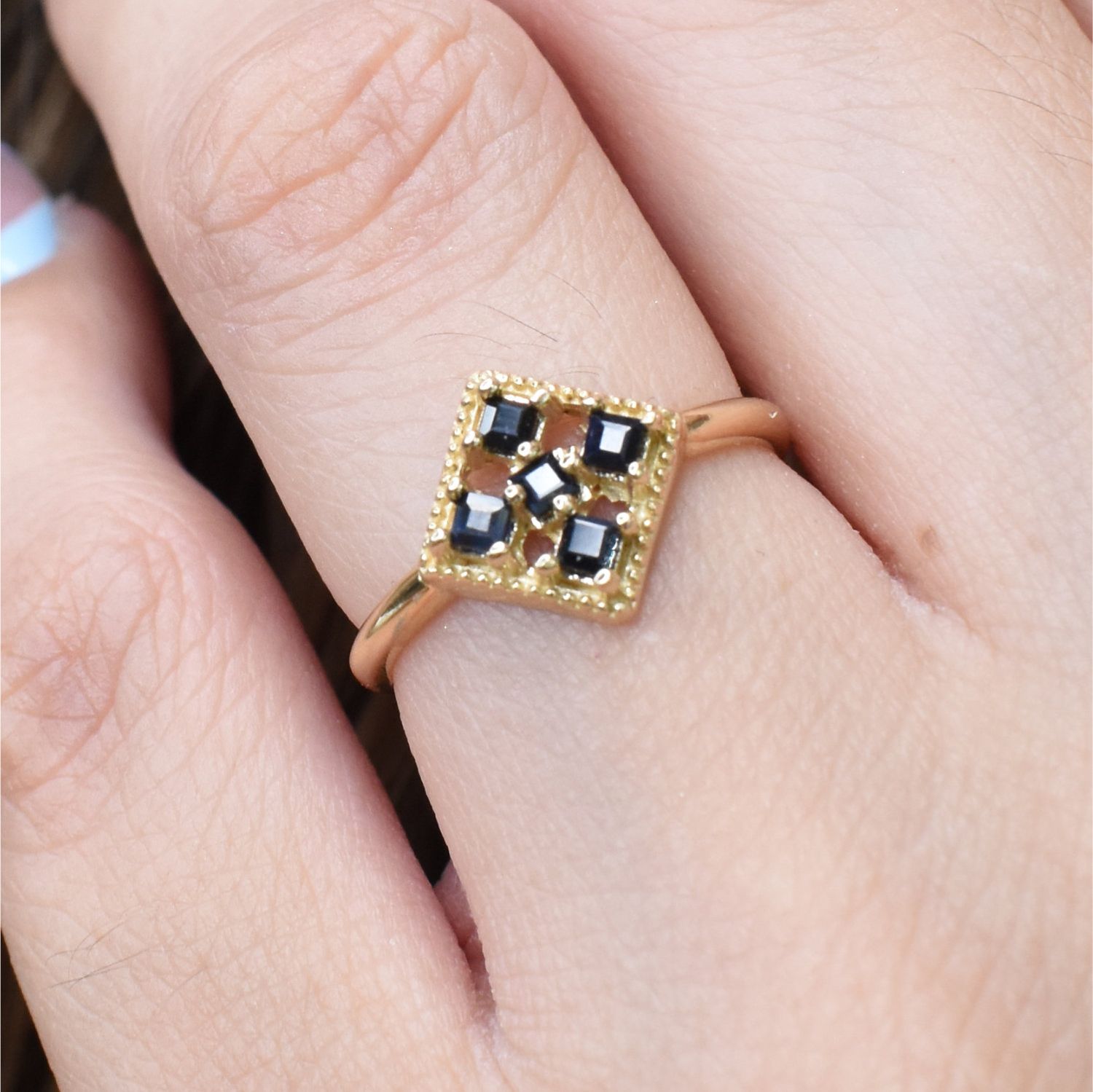 Anillo Zafiros