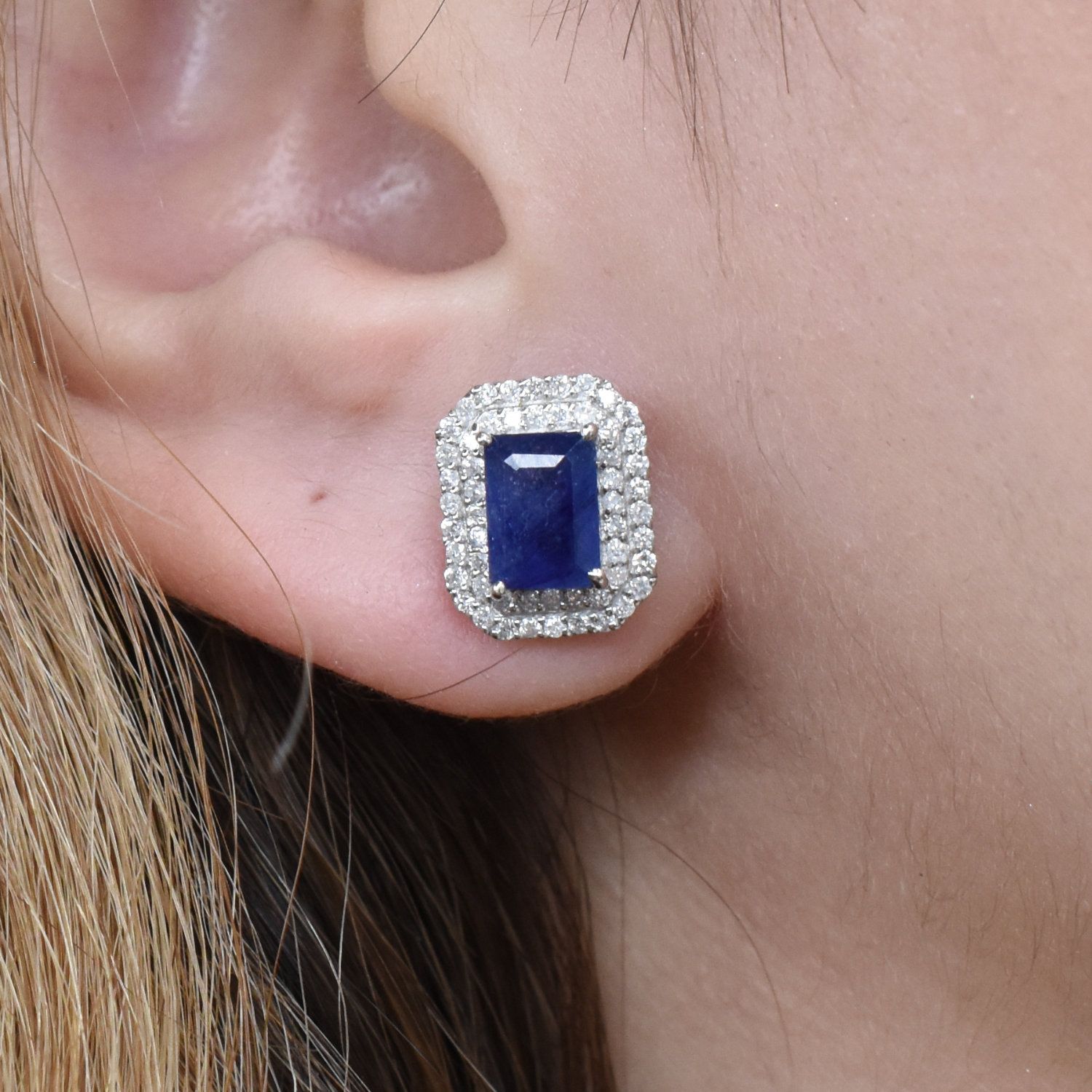 Aretes Zafiros Azules y Diamantes
