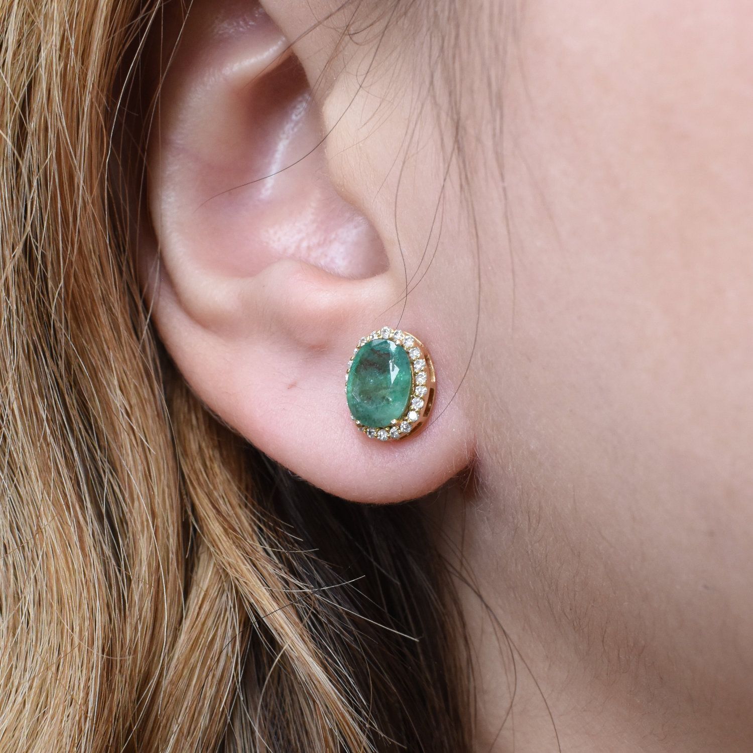 Aretes Esmeraldas y Diamantes