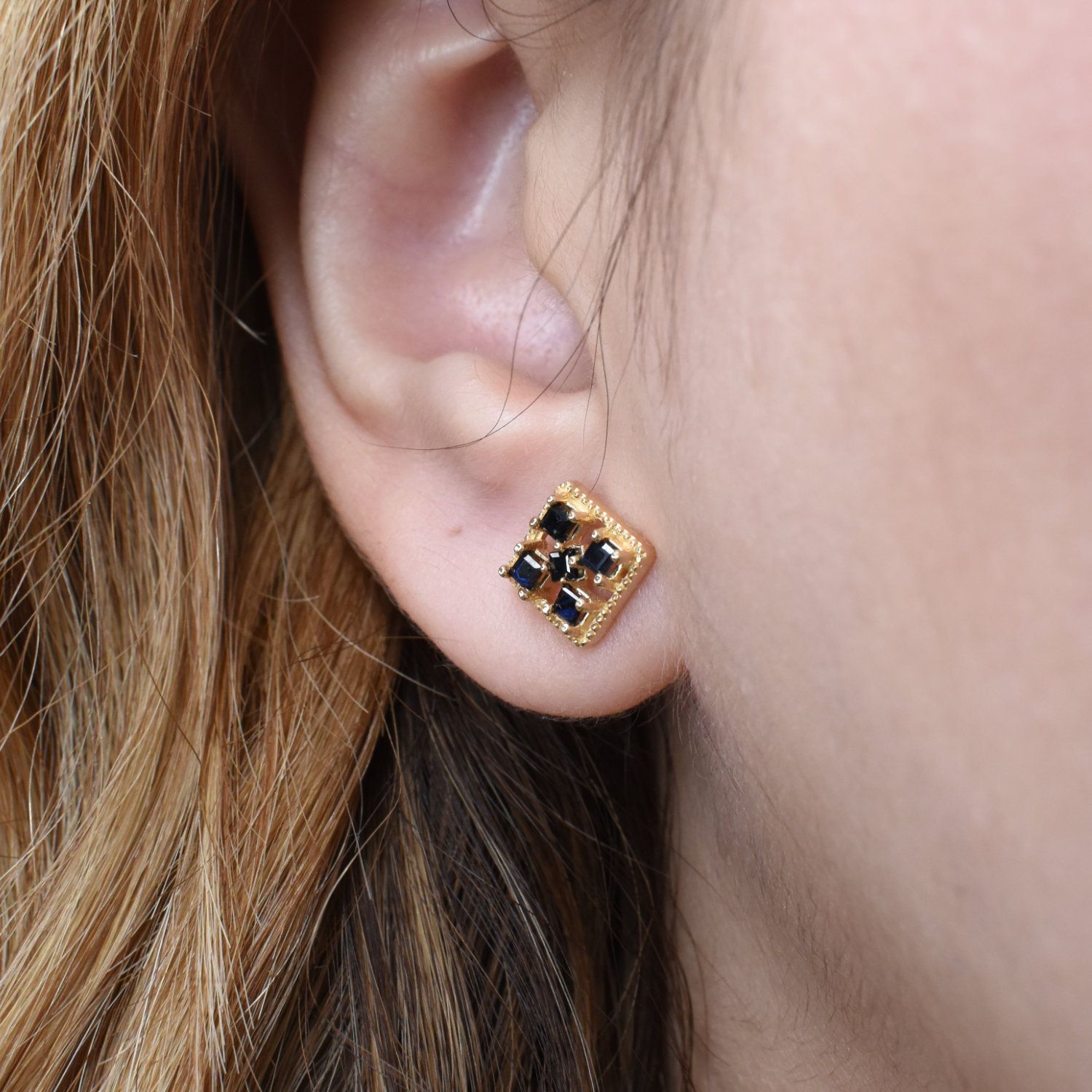 Aretes Zafiros