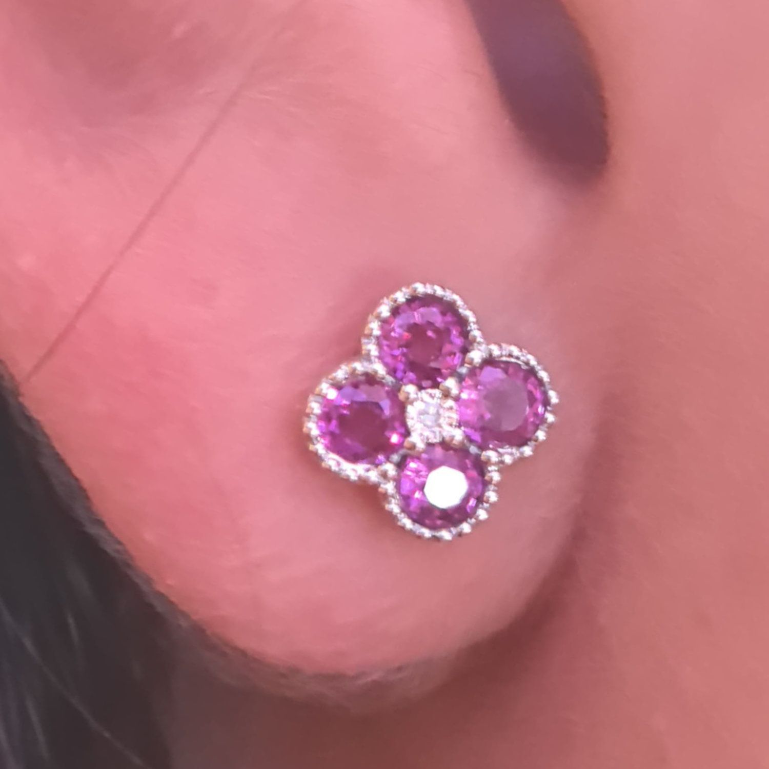 Aretes Rubíes y Diamantes