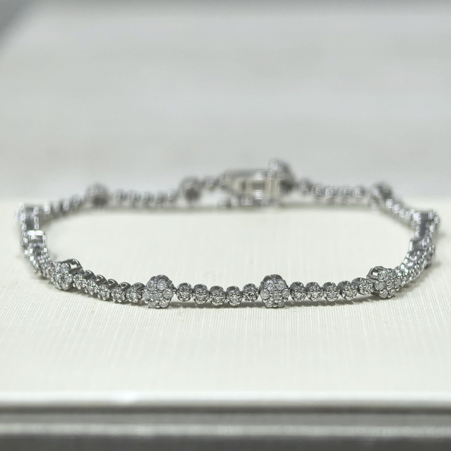 Pulsera Tennis Diamantes con Flores