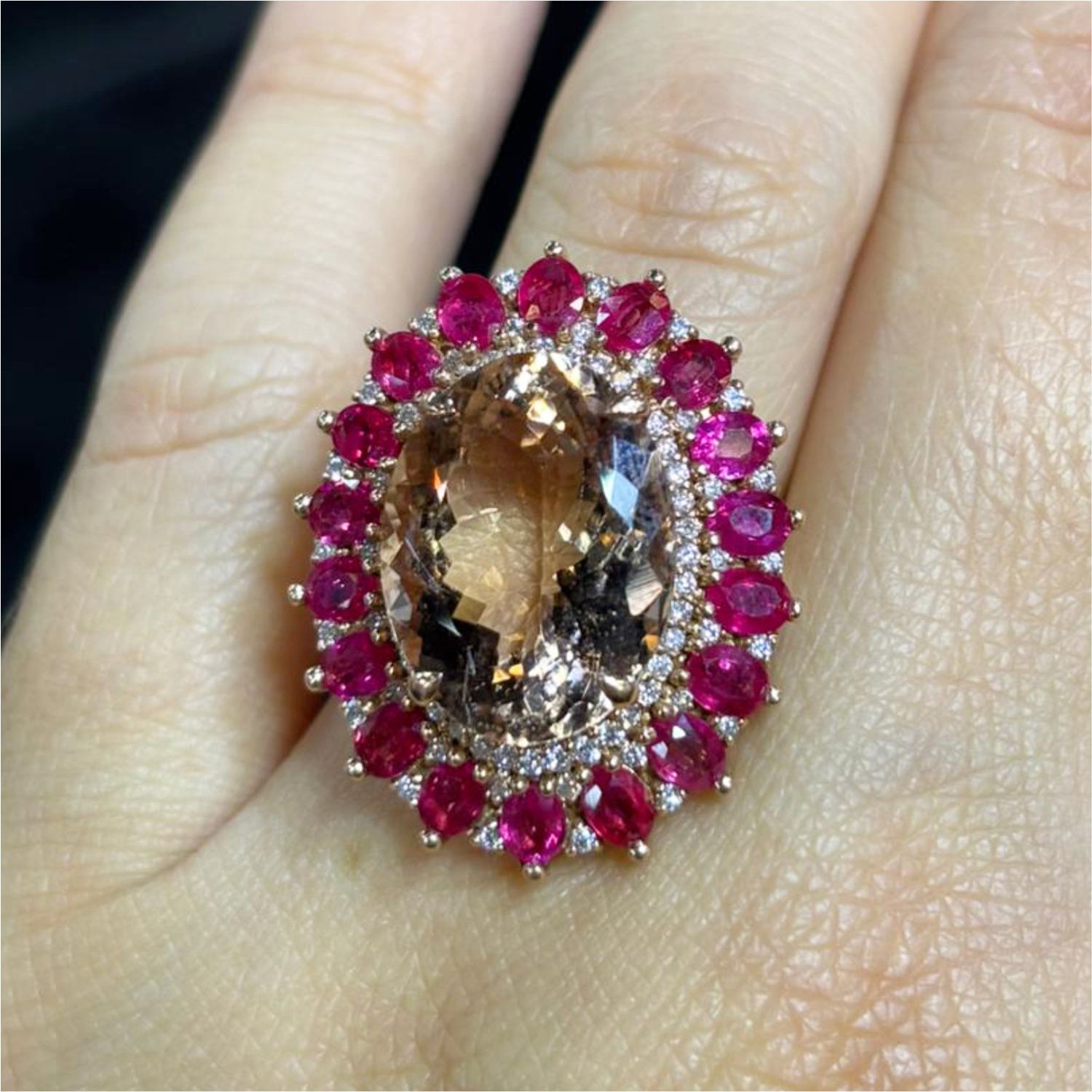 ​Anillo Morganita, Rubíes y Diamantes
