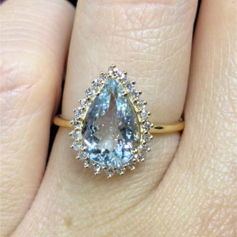 Anillo Aguamarina y Diamantes