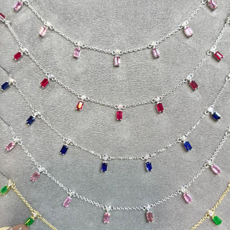 Collar Esmeraldas, Zafiros o Rubíes