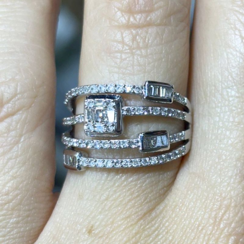 ​Anillo Diamantes