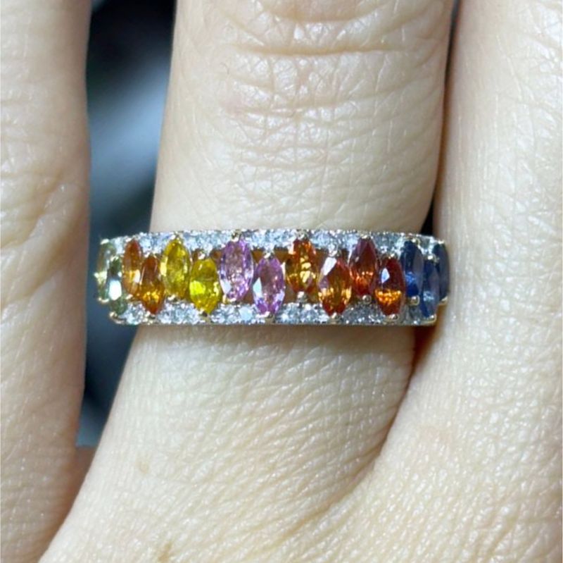 ​Anillo Zafiros Multicolor