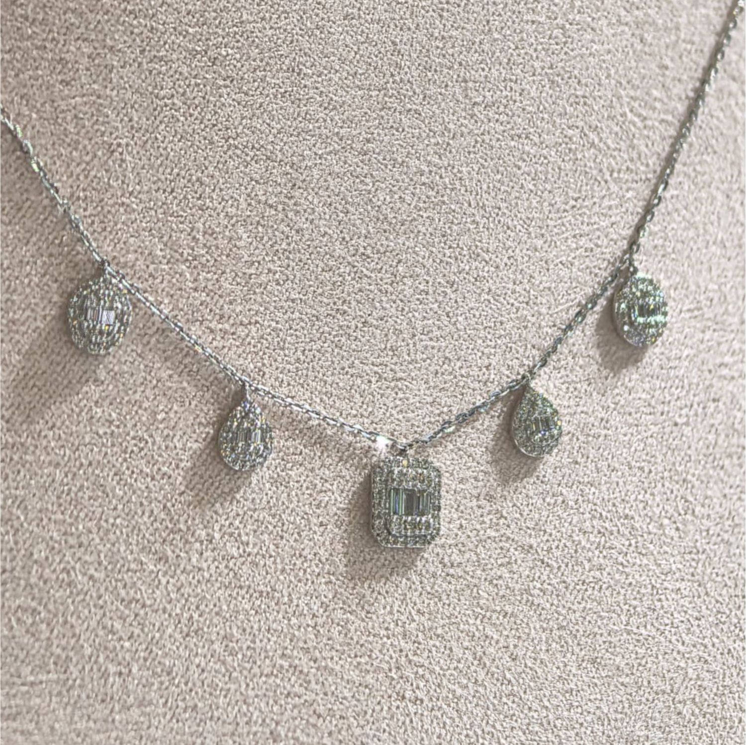 ​Collar Diamantes