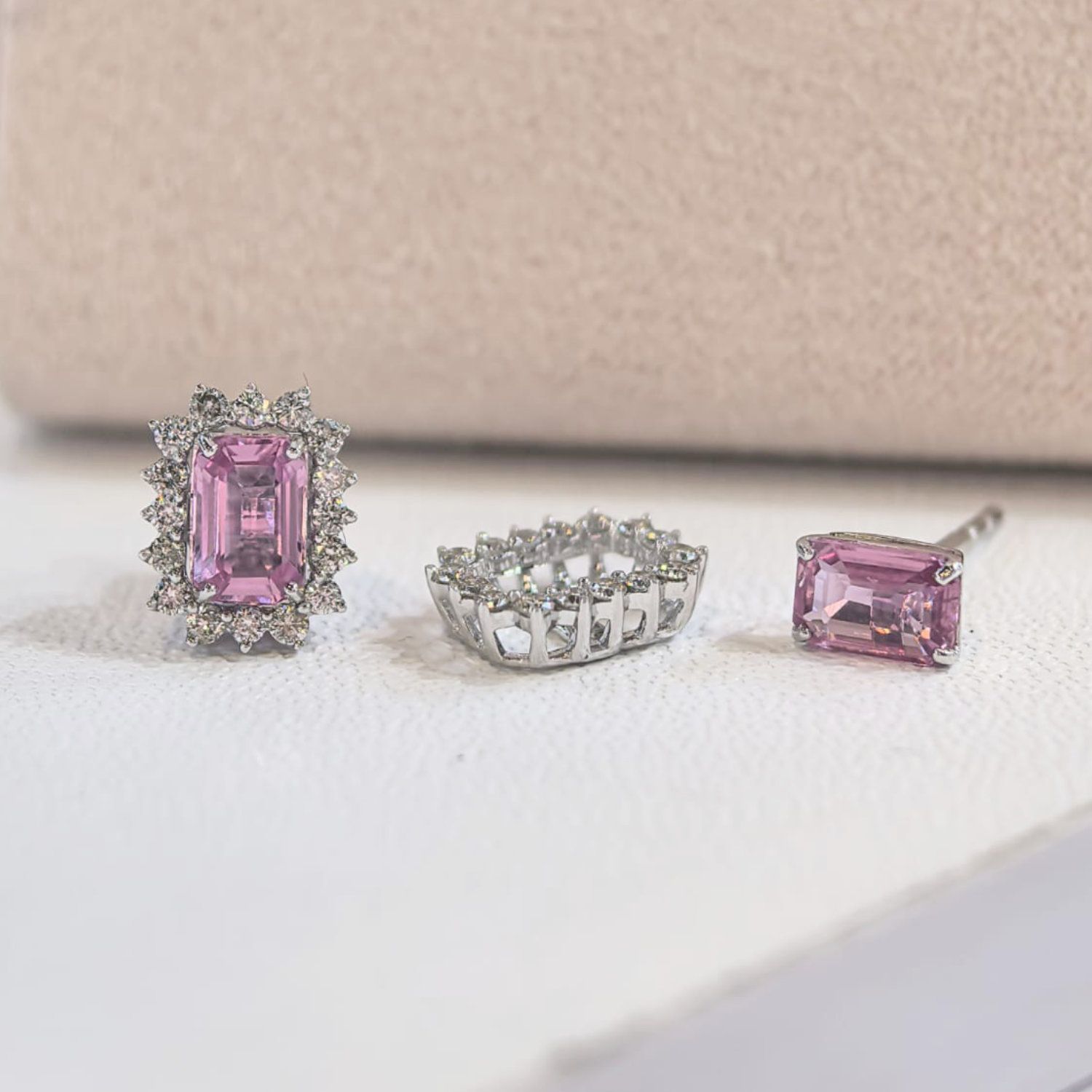 ​Set de Aretes Esmeraldas, Zafiros, Rubíes y Diamantes