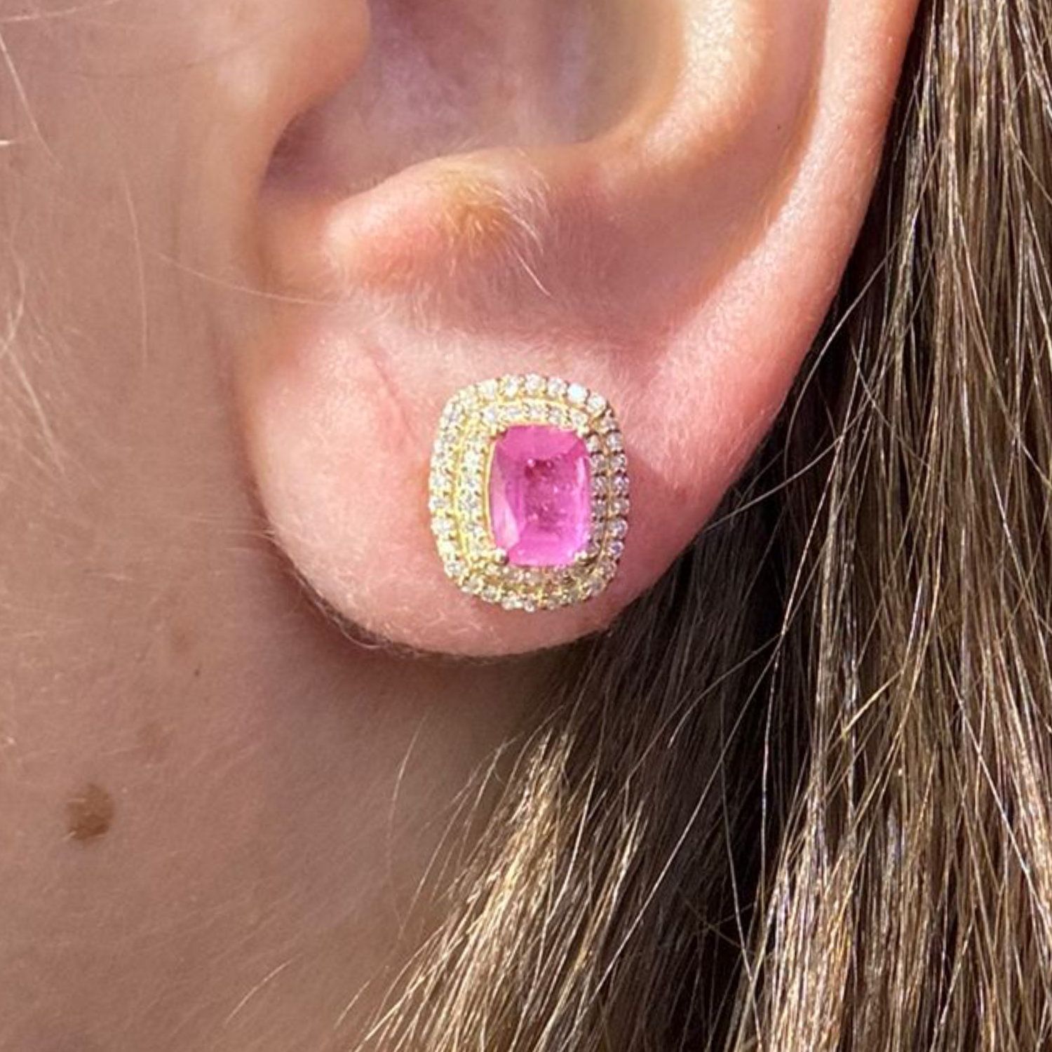 ​Aretes Zafiros Rosas