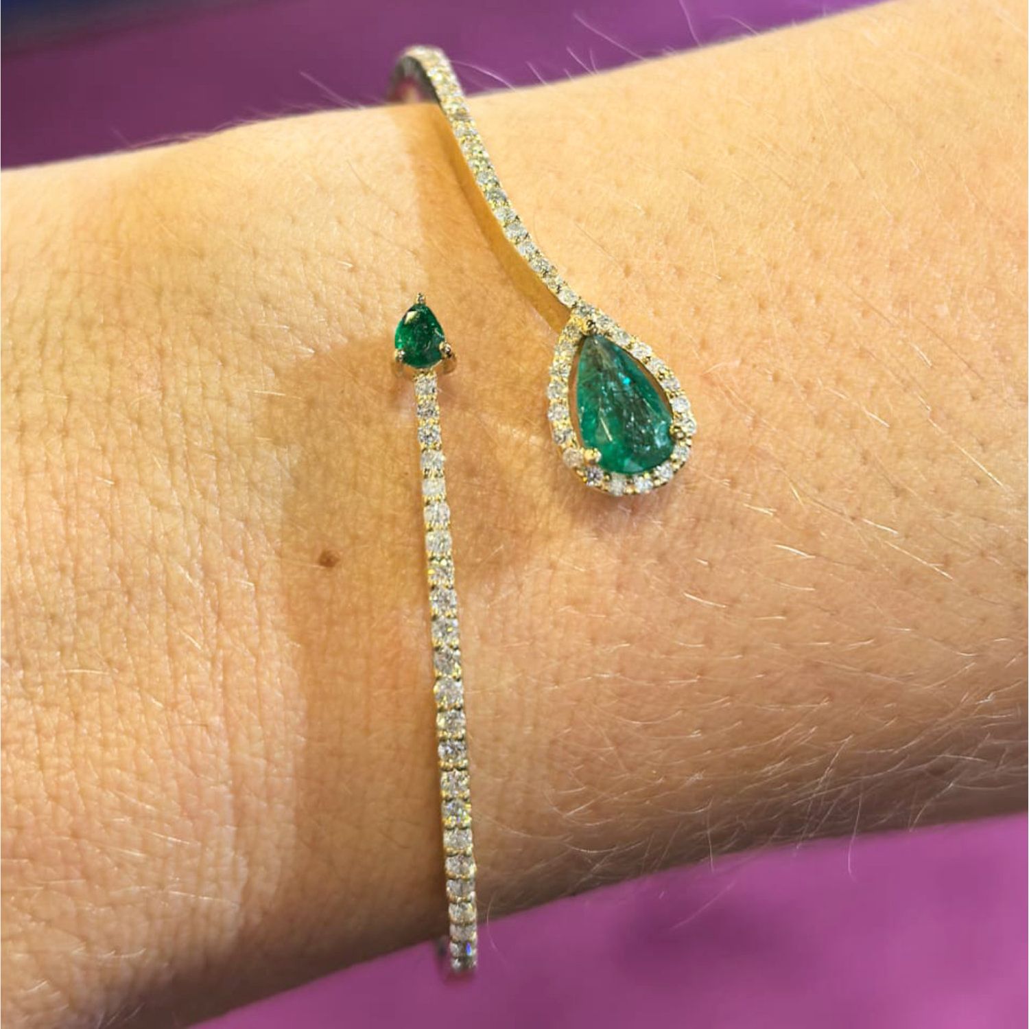​Pulsera Esmeraldas y Diamantes