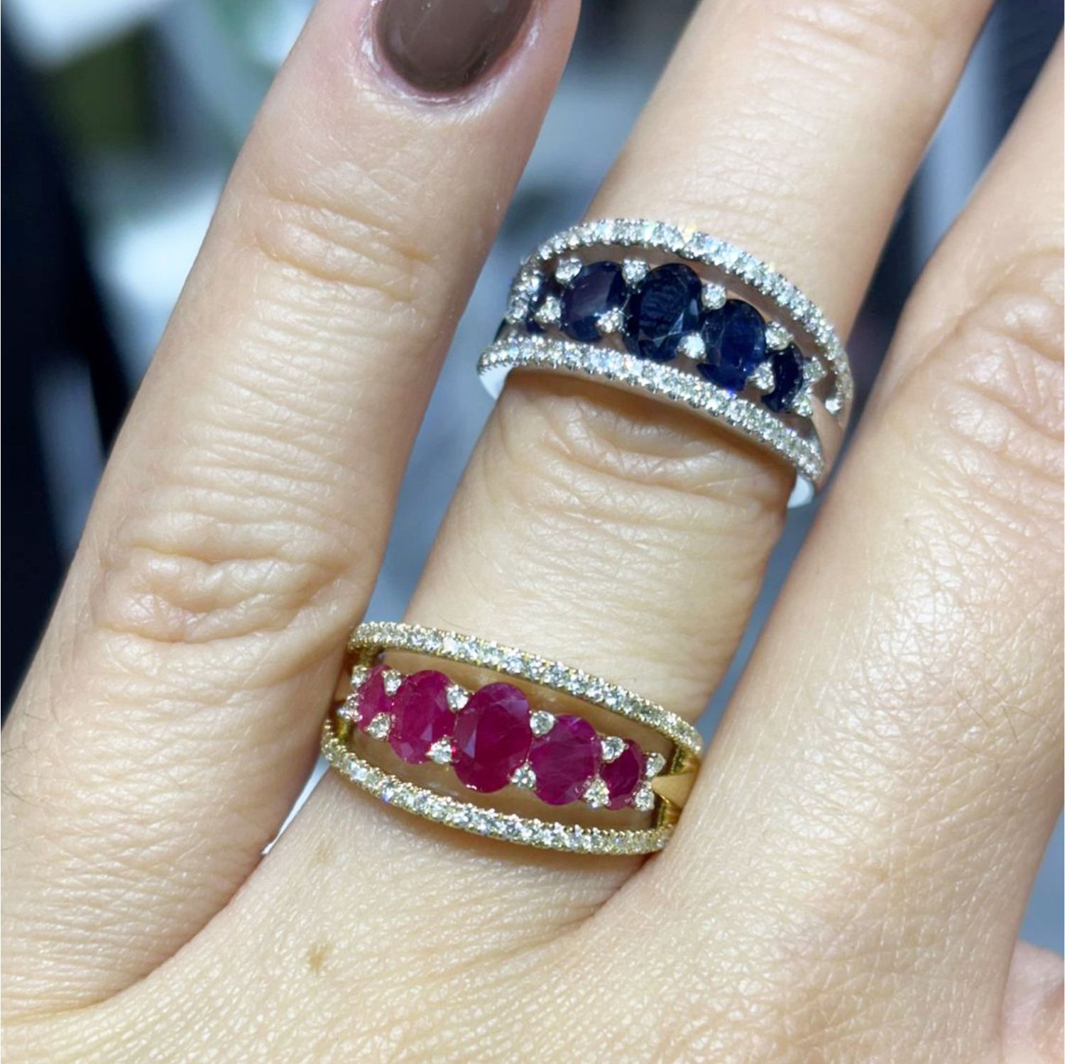​Anillo Zafiros o Rubíes y Diamantes