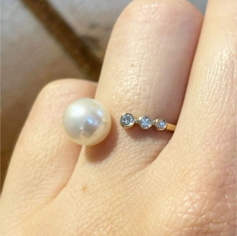 Anillo Perla y Diamantes