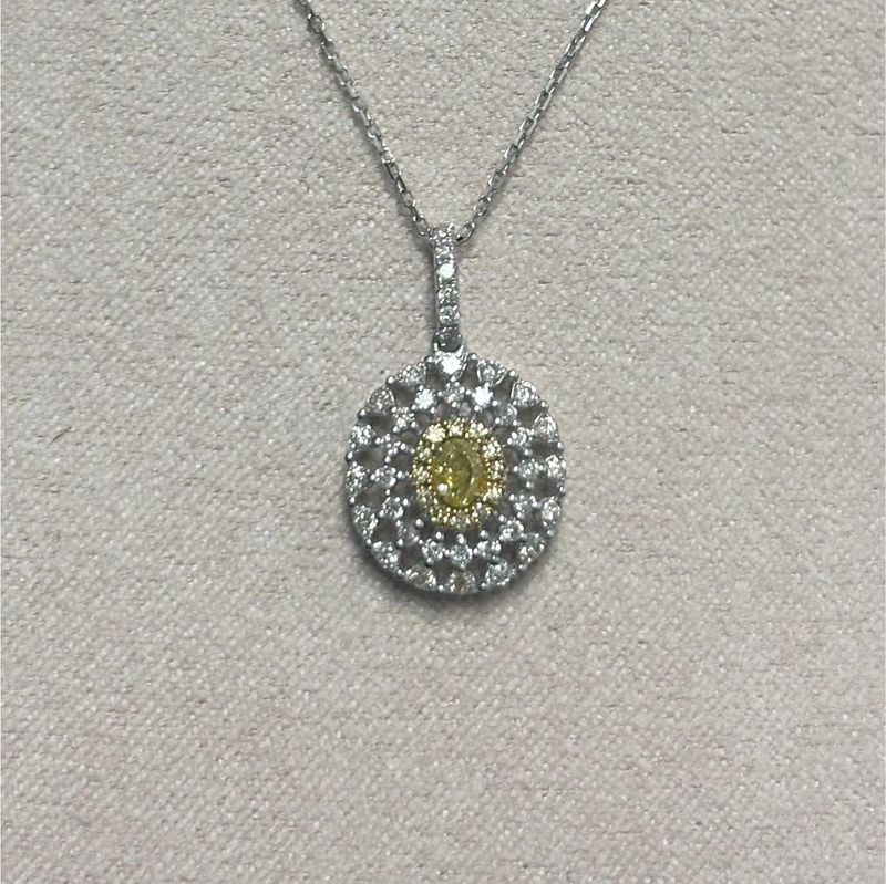 Collar Diamantes Amarillos y Blancos