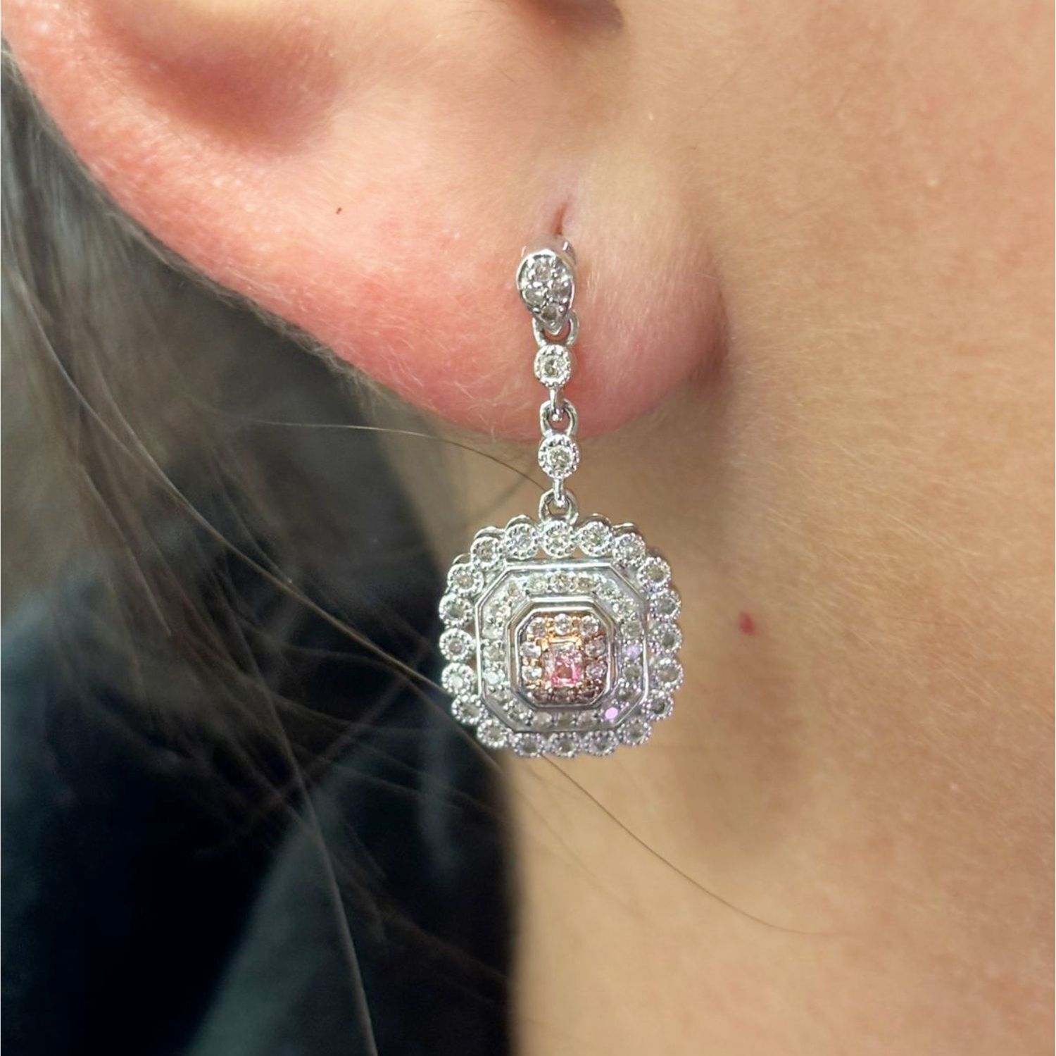 ​Aretes Diamantes Rosas y Blancos