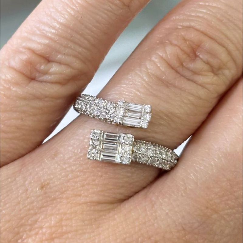 ​​Anillo Diamantes