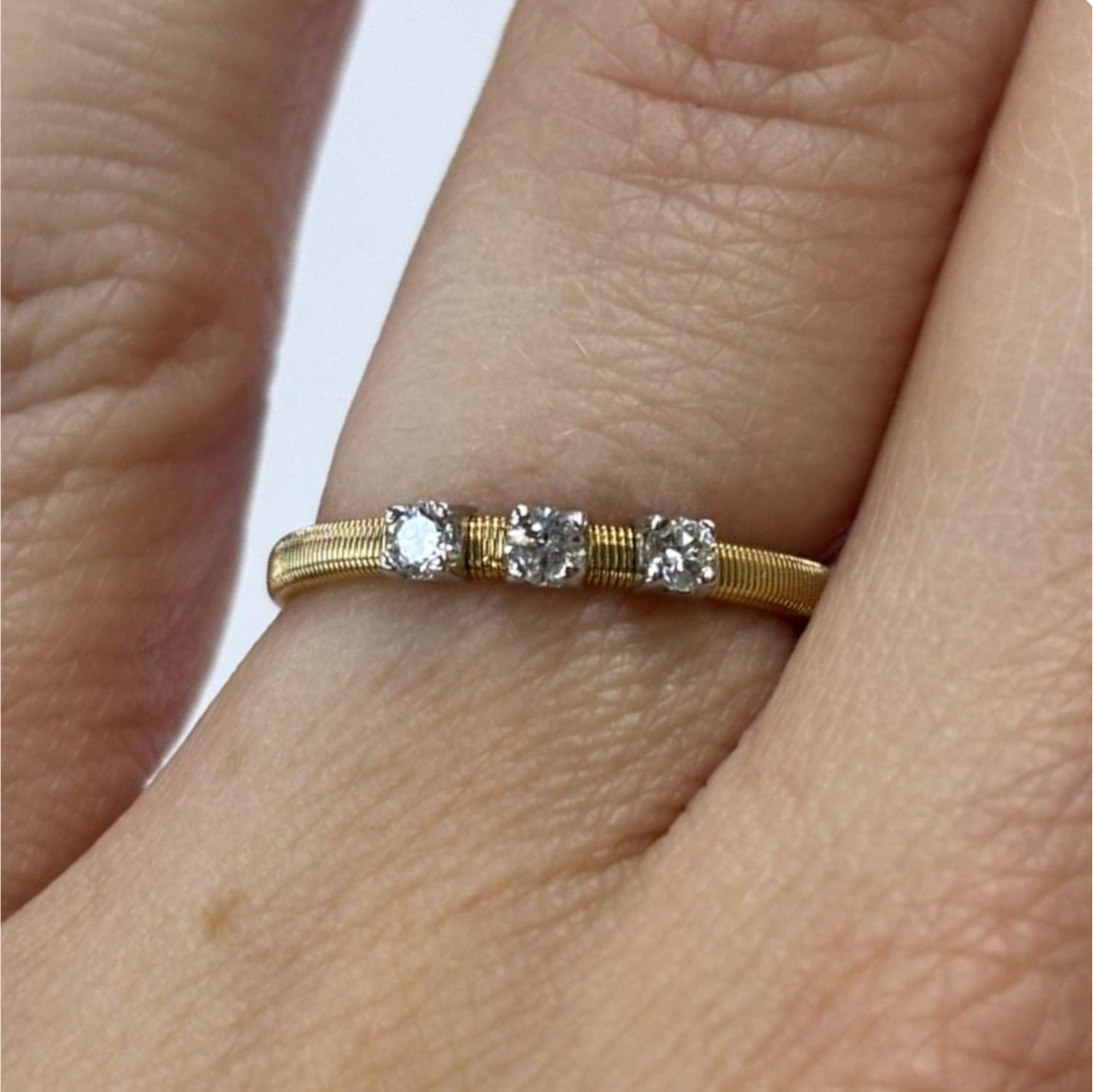 ​Anillo Diamantes