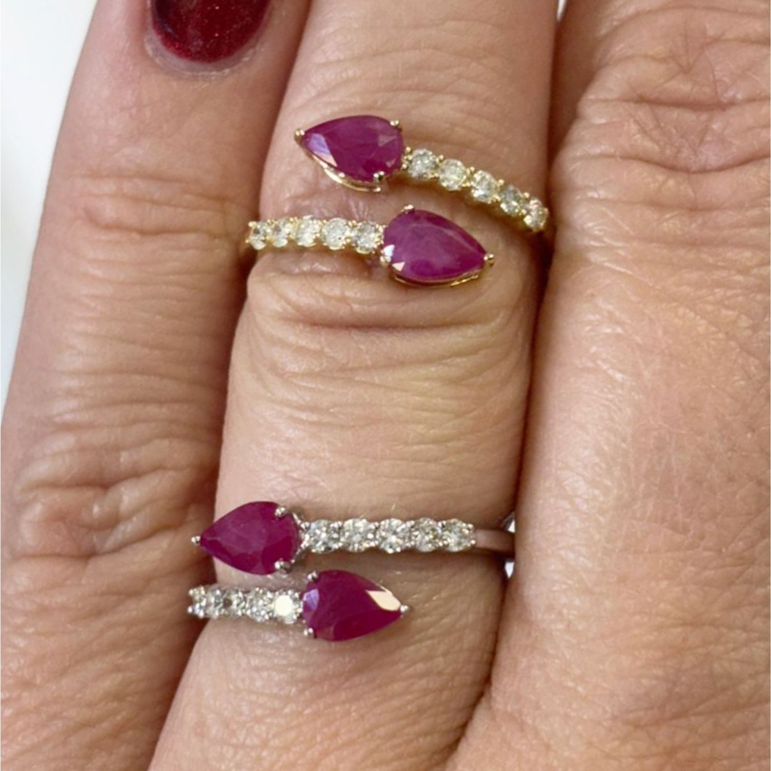 ​Anillo Zafiros o Rubíes y Diamantes