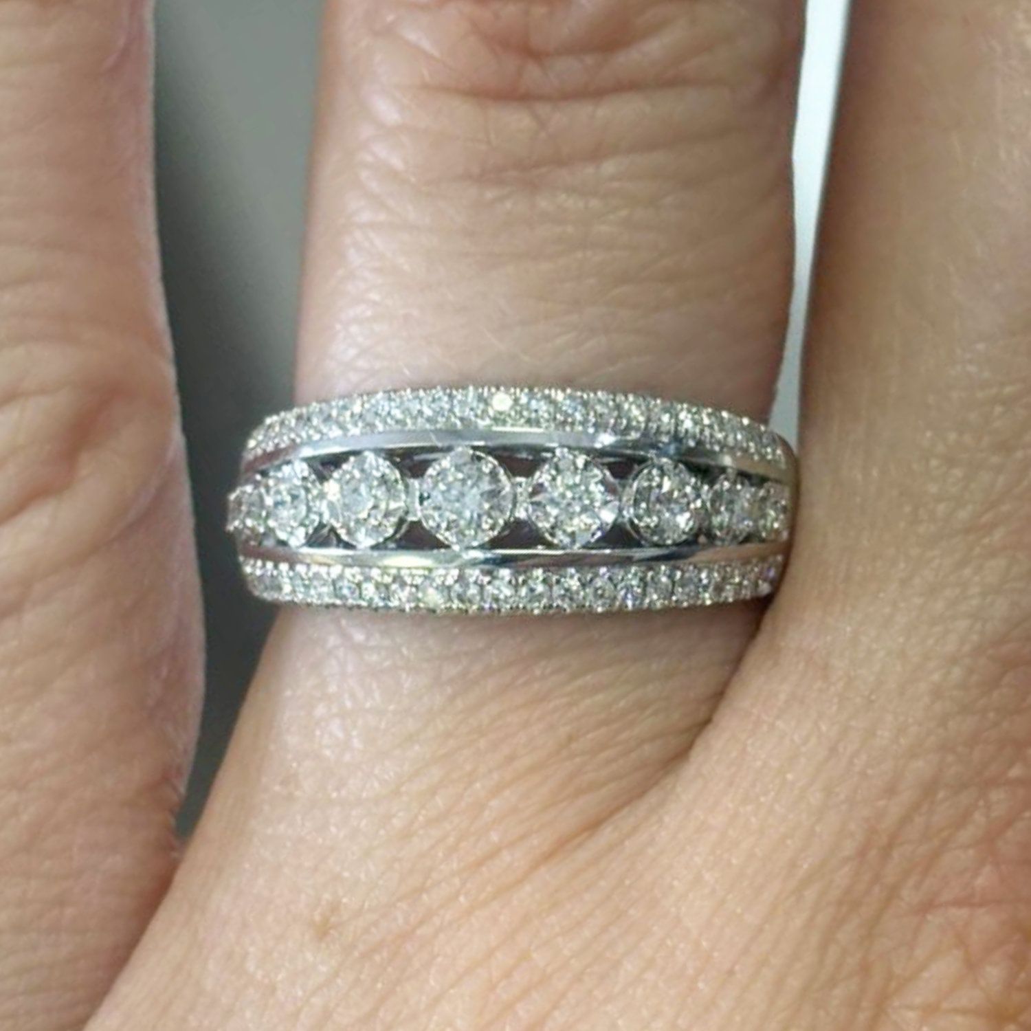 ​Anillo Diamantes