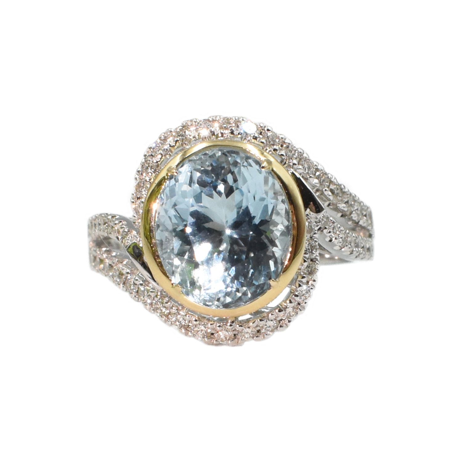 Anillo Aguamarina y Diamantes