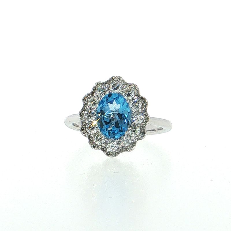 ​Anillo Topacio Azul y Diamantes