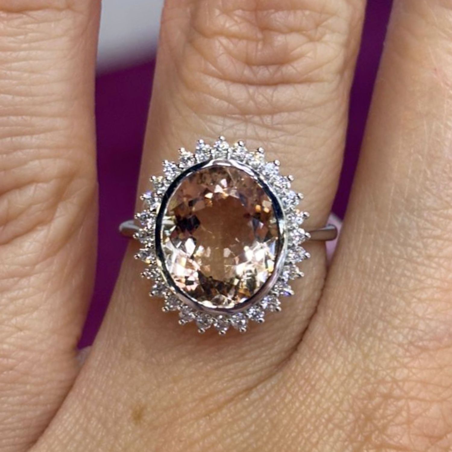 ​Anillo Morganita y Diamantes