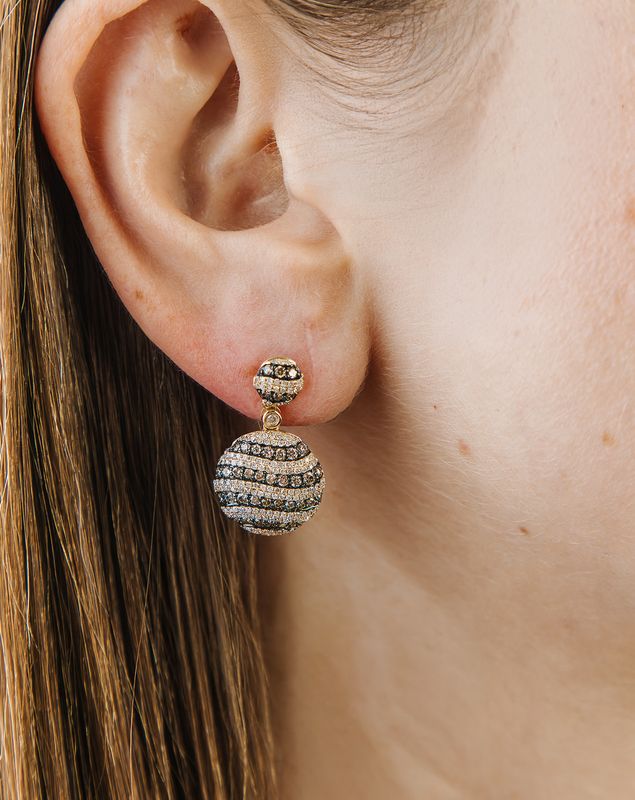 ​Aretes Diamantes Chocolates y Diamantes Blancos