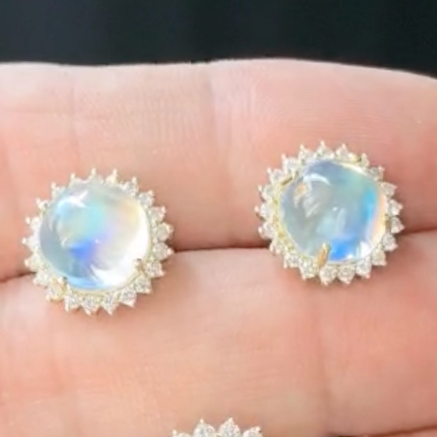 Aretes Moonstone y Diamantes