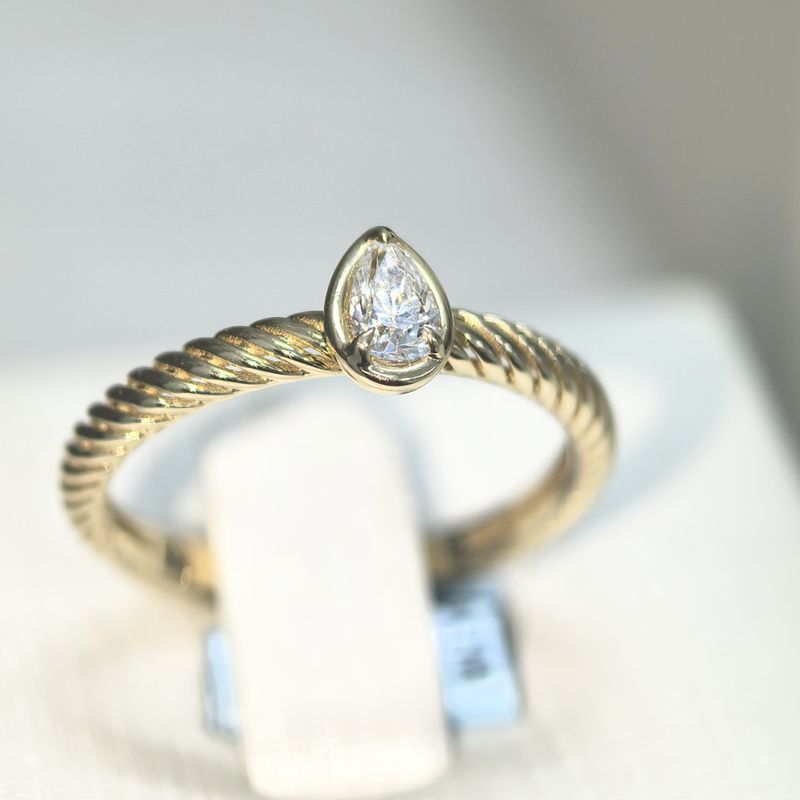 Anillo Diamantes