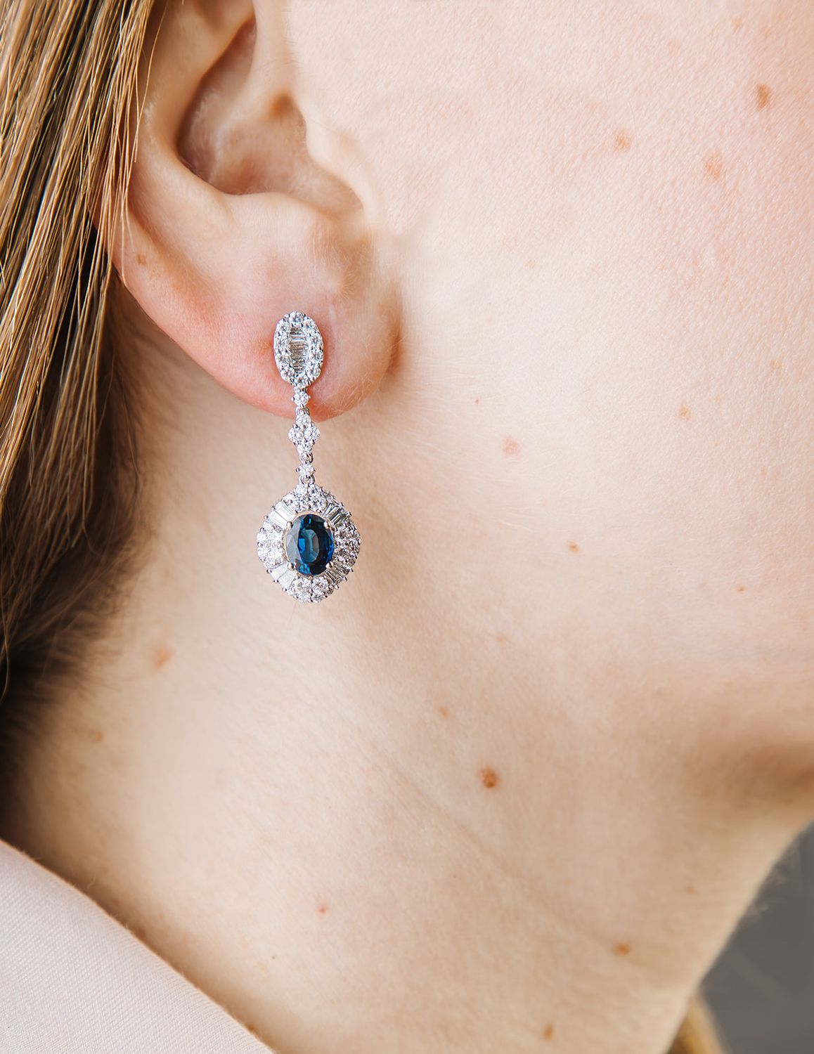 Aretes Largos Zafiros y Diamantes