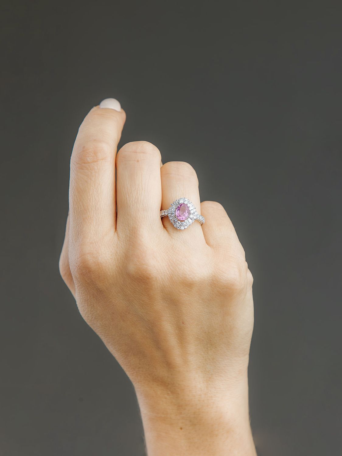 Anillo Zafiro Rosa y Diamantes
