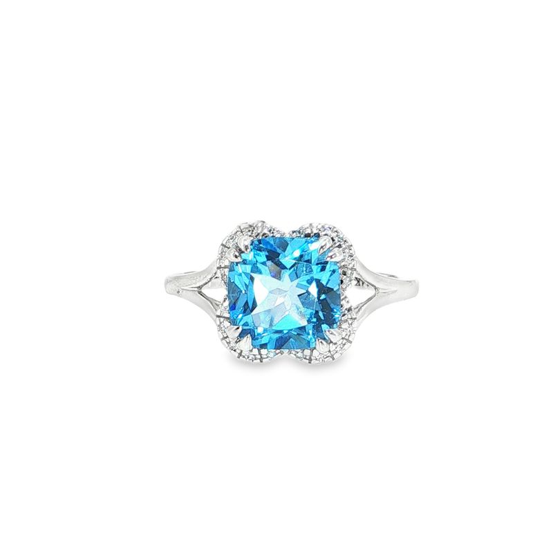 Anillo Topacio Azul y Diamantes