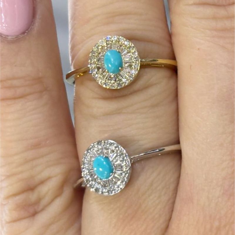 ​Anillo Turquesa y Diamantes,